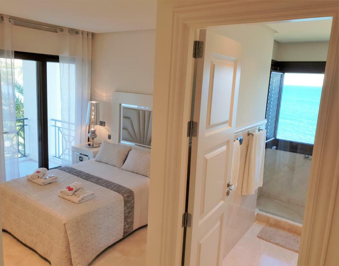 Luxury Apartment Frontal To The Sea In Estepona Doncella Beach Exterior foto