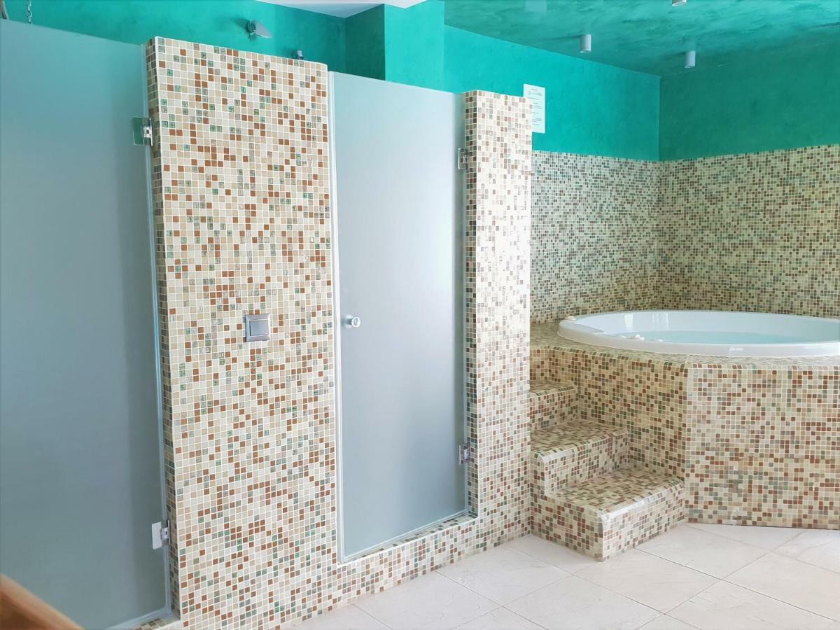 Luxury Apartment Frontal To The Sea In Estepona Doncella Beach Exterior foto